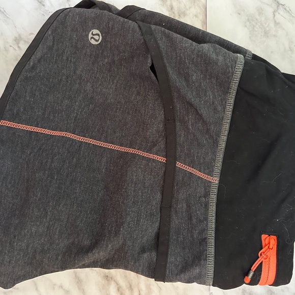 Lululemon speed up shorts - Picture 4 of 4